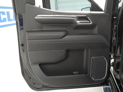 Used 2024 Chevrolet Silverado 1500 LTZ w/ Technology Package RWD image 30