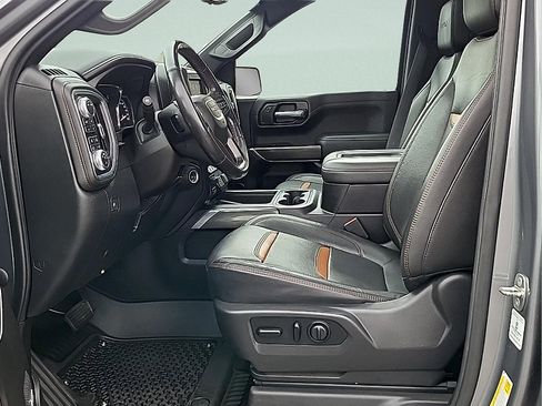 Used 2021 GMC Sierra 1500 AT4 w/ AT4 Premium Package AWD/4WD image 13