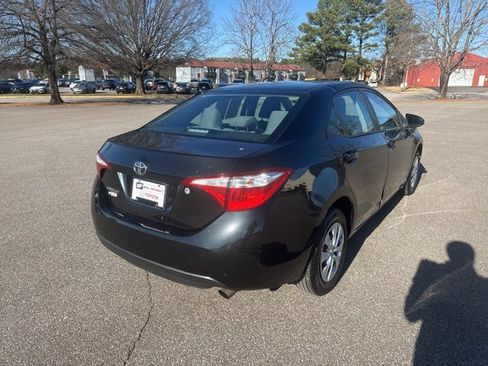 Used 2015 Toyota Corolla L image 5