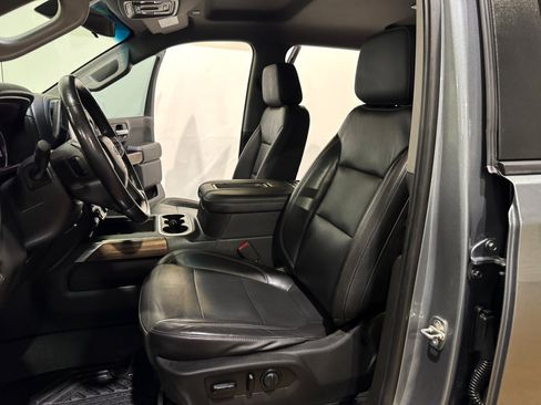 Used 2020 Chevrolet Silverado 1500 LT Trail Boss image 12