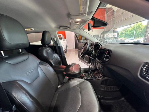 Used 2019 Jeep Compass Limited AWD/4WD image 17