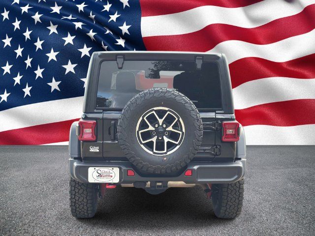 Used 2025 Jeep Wrangler Unlimited Rubicon AWD/4WD image 7
