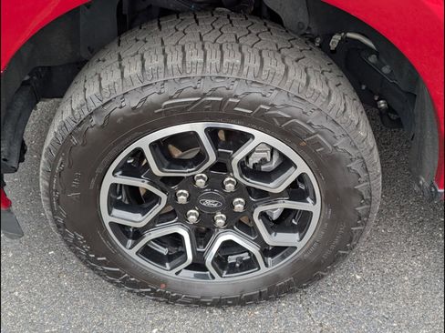 Used 2022 Ford F150 XLT w/ Equipment Group 302A High image 9