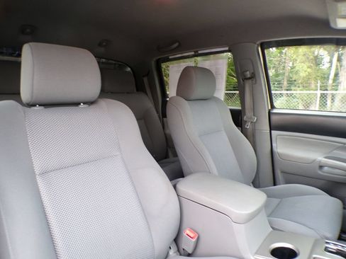 Used 2006 Toyota Tacoma 4x4 Double Cab image 13