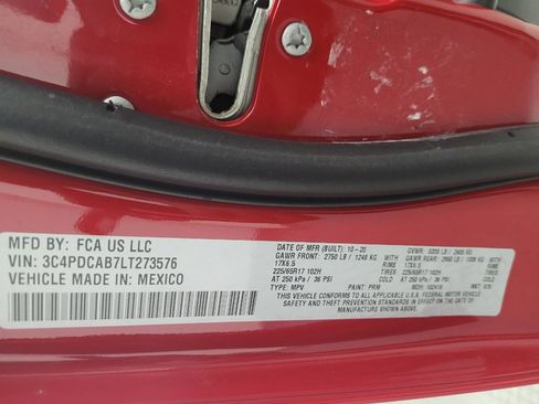 Used 2020 Dodge Journey SE w/ SE Popular Equipment Group image 33