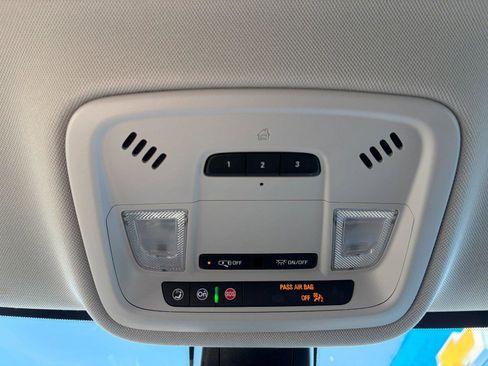 Used 2020 Chevrolet Traverse LT w/ LPO, 'HIT The Road' Package image 17