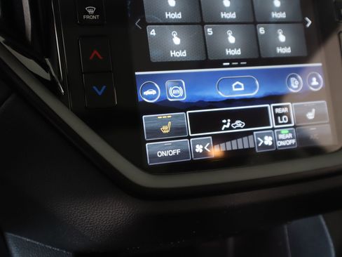 Used 2023 Subaru Ascent Onyx Edition Limited image 7