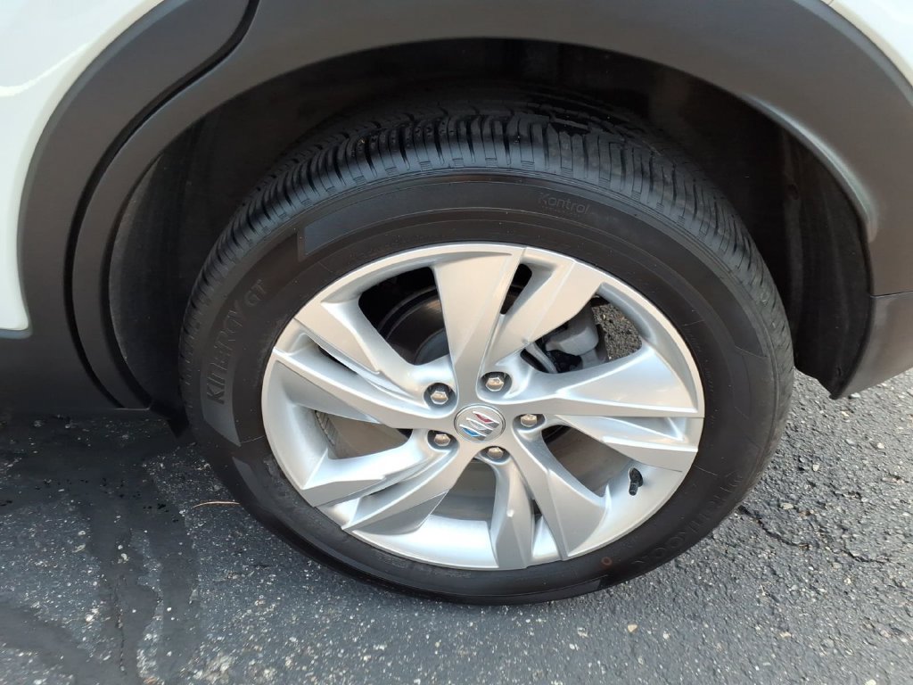 Used 2024 Buick Encore GX Preferred FWD image 7