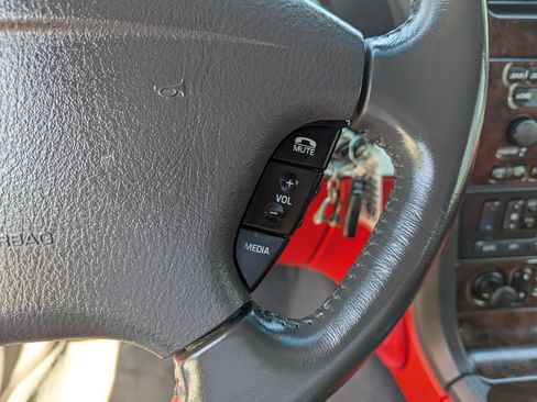 Used 2002 Ford Thunderbird RWD image 24