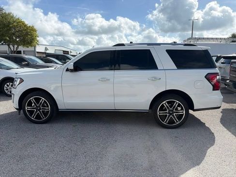 Used 2021 Ford Expedition Limited RWD image 8