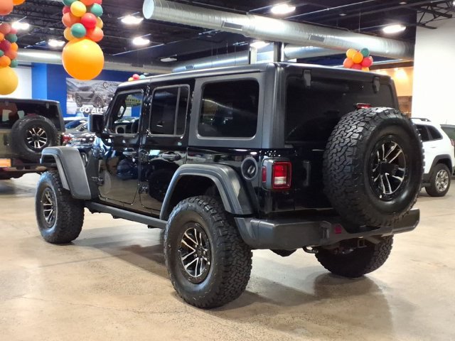 Used 2025 Jeep Wrangler Unlimited Sport AWD/4WD image 8