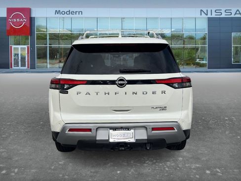 Certified 2024 Nissan Pathfinder Platinum w/ Cargo Package AWD/4WD image 6