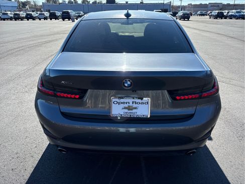 Used 2019 BMW 330i xDrive Sedan w/ Convenience Package image 6