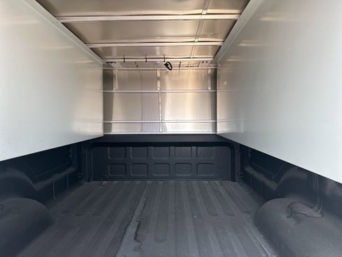 Used 2023 RAM 3500 Tradesman w/ Convenience Group image 28