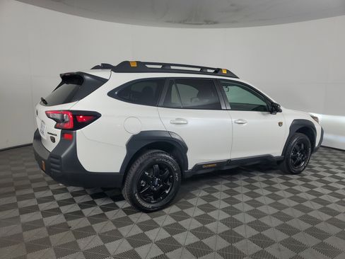 Used 2025 Subaru Outback Wilderness image 4