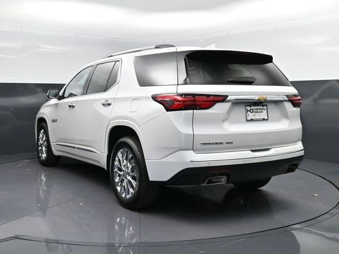 Used 2023 Chevrolet Traverse High Country image 5