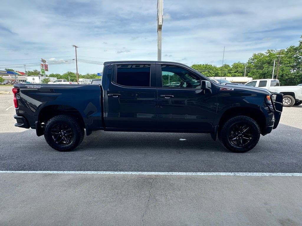 Used 2024 Chevrolet Silverado 1500 LT Trail Boss w/ Convenience Package II AWD/4WD image 6
