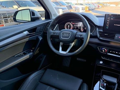 Used 2023 Audi Q5 2.0T Premium Plus w/ Premium Plus Package image 10