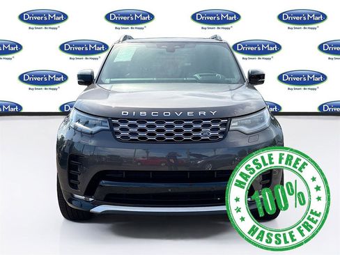 Used 2024 Land Rover Discovery Metropolitan Edition AWD/4WD image 2