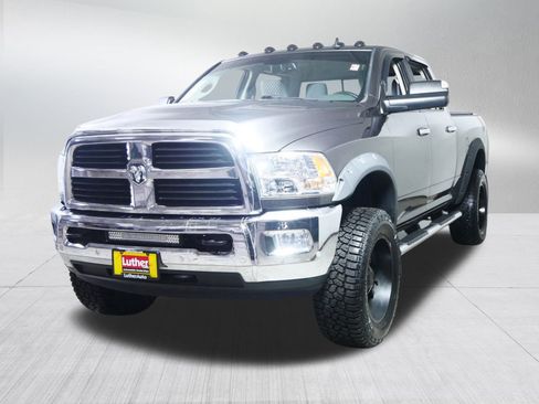 Used 2017 RAM 3500 Big Horn image 3