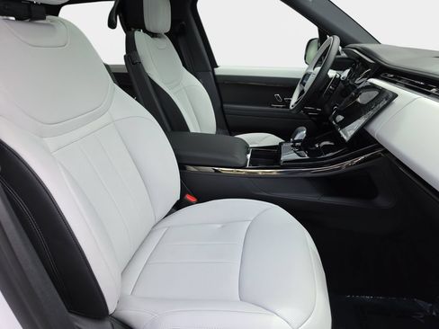 New 2026 Land Rover Range Rover Sport Dynamic SE AWD/4WD image 10