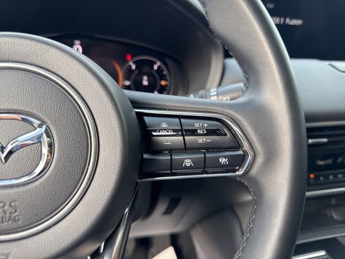 Used 2025 MAZDA CX-70 Plug-In Hybrid w/ Premium Pkg image 23