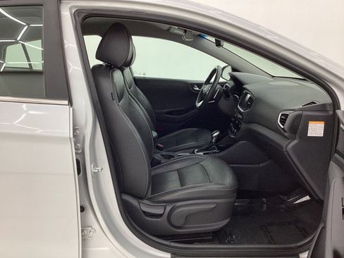 Used 2019 Hyundai Ioniq Limited image 15