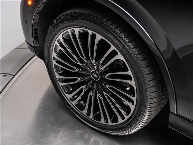 Used 2023 Lincoln Aviator Black Label w/ Dynamic Handling Package AWD/4WD image 13