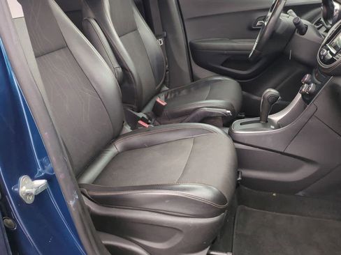 Used 2019 Chevrolet Trax LT w/ Driver Confidence Package image 20