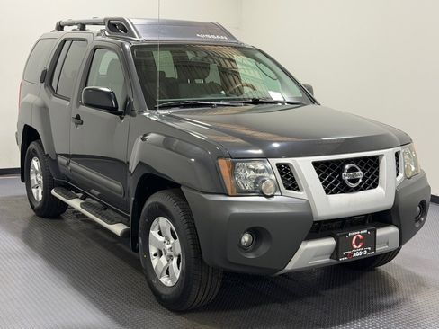 Used 2011 Nissan Xterra S w/ 4X4 Value Package image 4