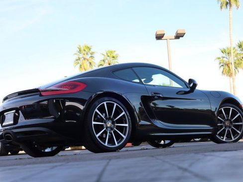 Used 2014 Porsche Cayman image 19
