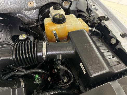 Used 2015 Ford Expedition XL image 33