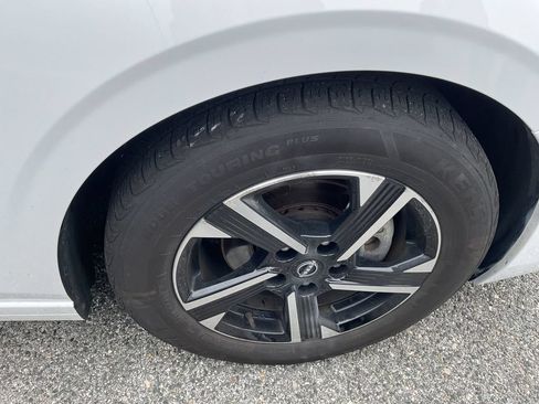 Used 2024 Nissan Sentra SV FWD image 15