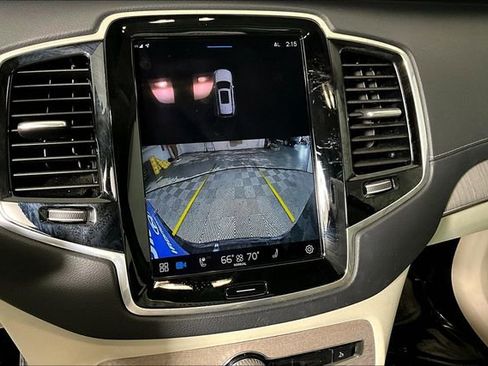 Used 2023 Volvo XC90 B6 Ultimate w/ Protection Package Premier image 21