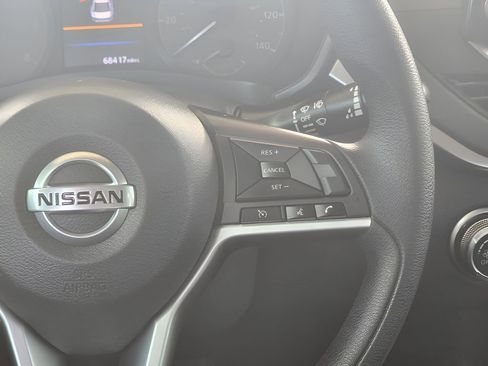 Used 2021 Nissan Altima 2.5 S FWD image 44