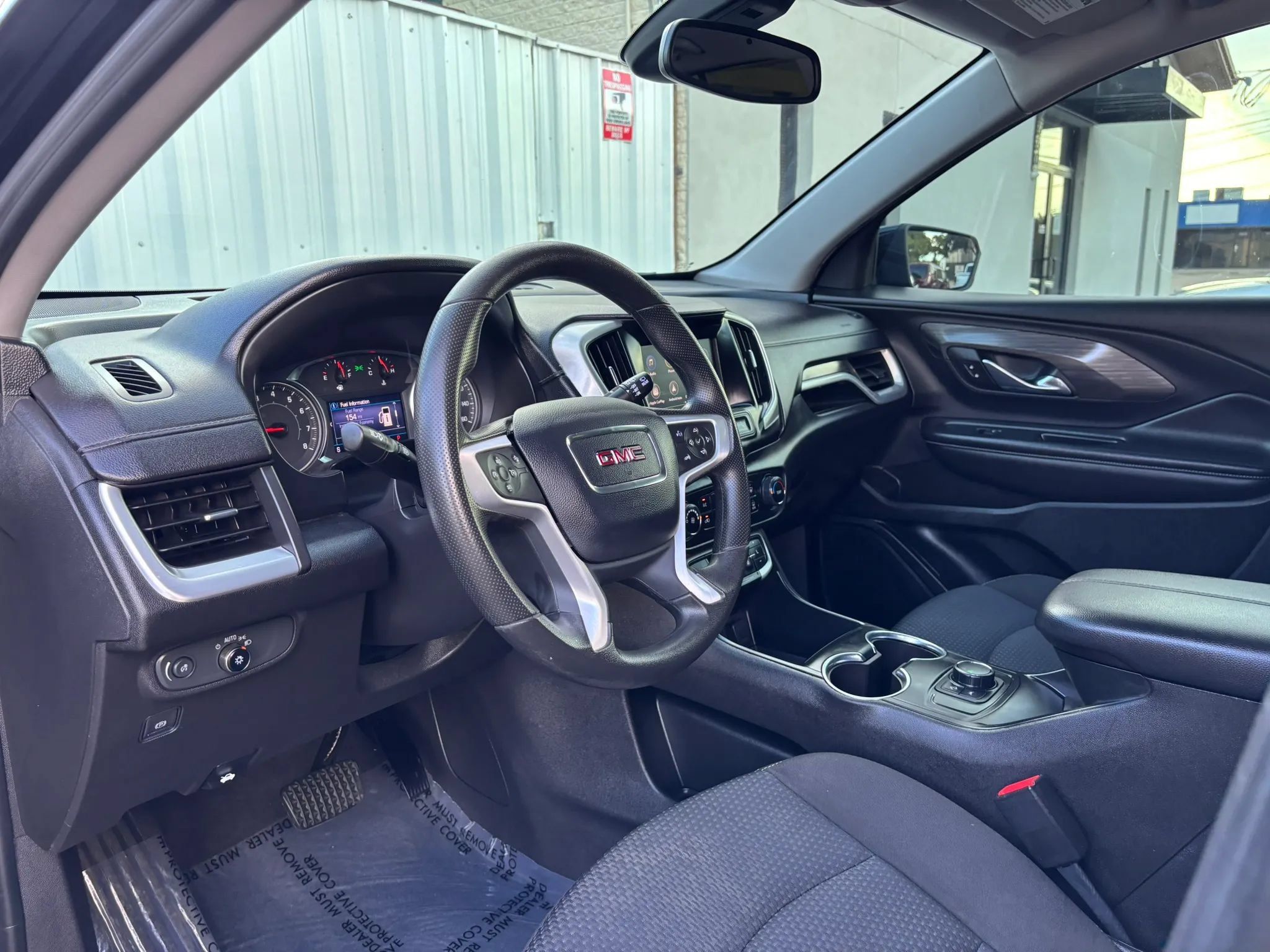 Used 2023 GMC Terrain SLE FWD image 10