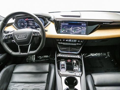 Certified 2023 Audi e-tron GT Premium Plus AWD/4WD image 13