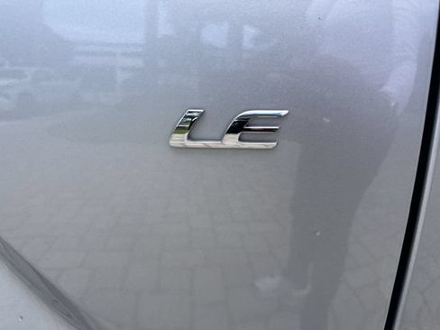 Used 2023 Toyota Corolla Cross LE FWD image 36