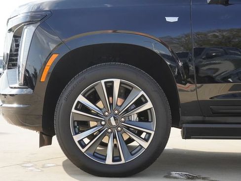 Used 2026 Cadillac Escalade Sport RWD image 5