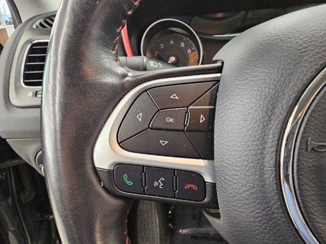 Used 2018 Jeep Compass Trailhawk w/ Cold Weather Group AWD/4WD image 11