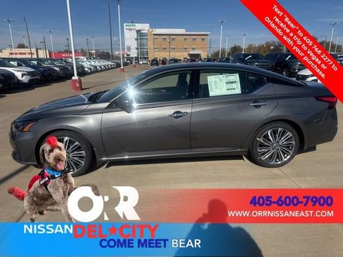 New 2025 Nissan Altima 2.5 SL image 2