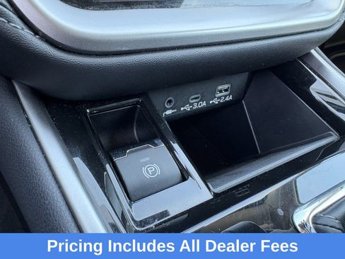 Certified 2025 Subaru Outback Premium AWD/4WD image 21