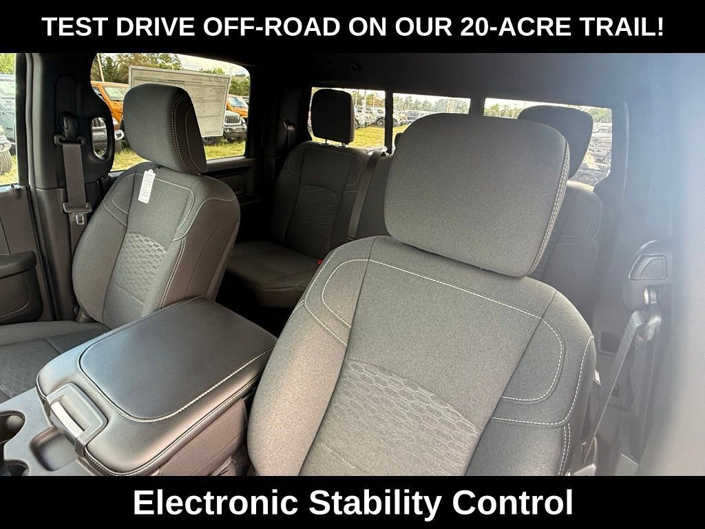 New 2026 RAM 2500 Tradesman AWD/4WD image 25