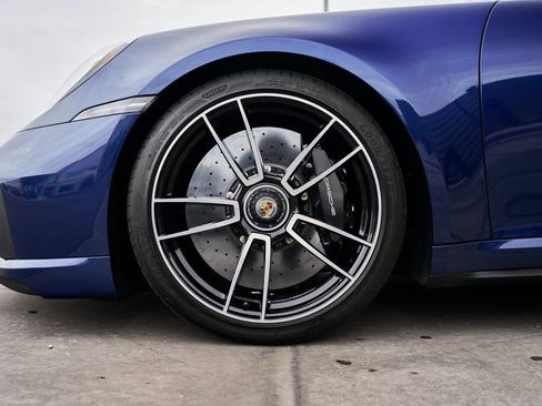 Used 2021 Porsche 911 Turbo S image 3