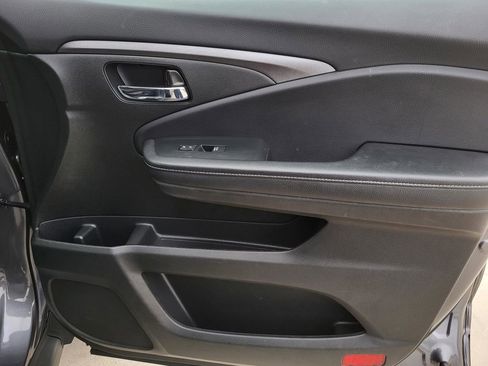 Used 2023 Honda Ridgeline RTL image 7