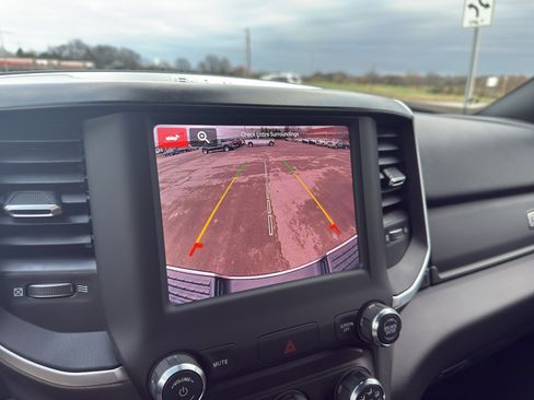 Used 2024 RAM 2500 Big Horn w/ Bed Utility Group image 20