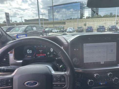 Used 2021 Ford F150 Lariat w/ Equipment Group 502A High image 10