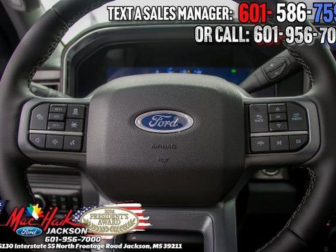 New 2026 Ford F250 Lariat w/ Black Appearance Package AWD/4WD image 17