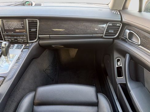 Used 2011 Porsche Panamera 4S AWD/4WD image 18
