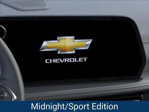 New 2026 Chevrolet Traverse LT w/ Midnight/Sport Edition FWD image 23